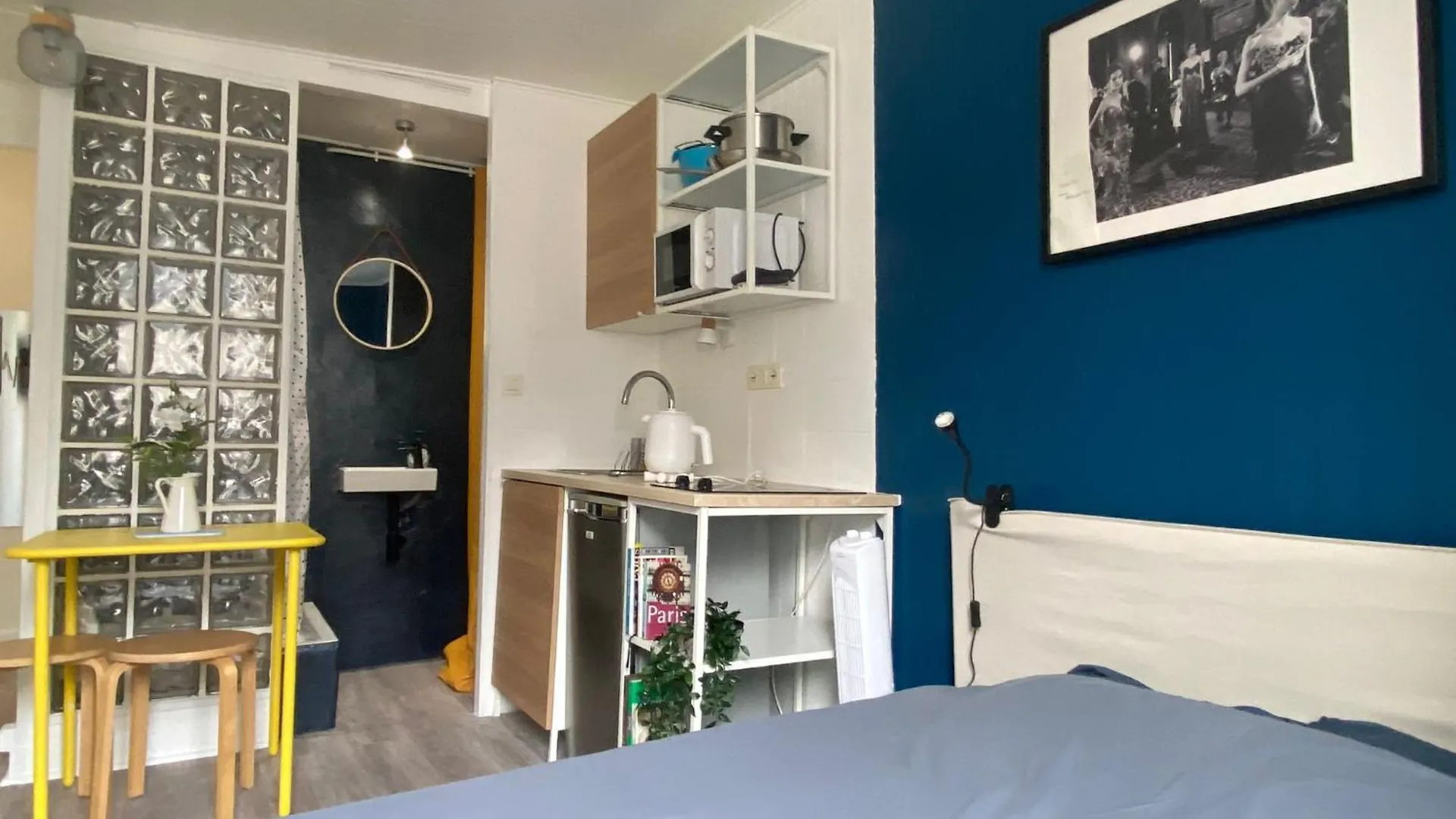 Bright Flat Apartment *
